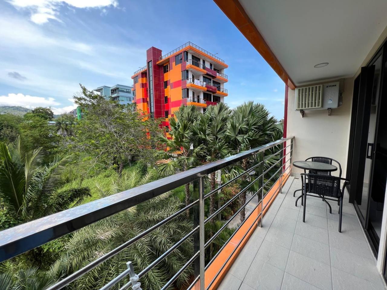 Naiharn Pearl Condo Hotel By Villacarte Nai Harn Room photo